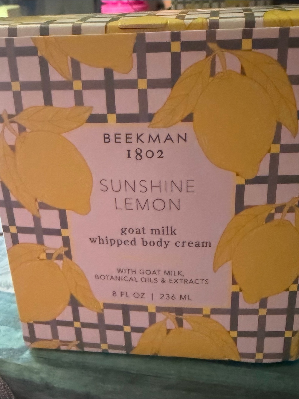 Beekman 1802 Sunshine Lemon Whipped Body Cream - Yellow & White